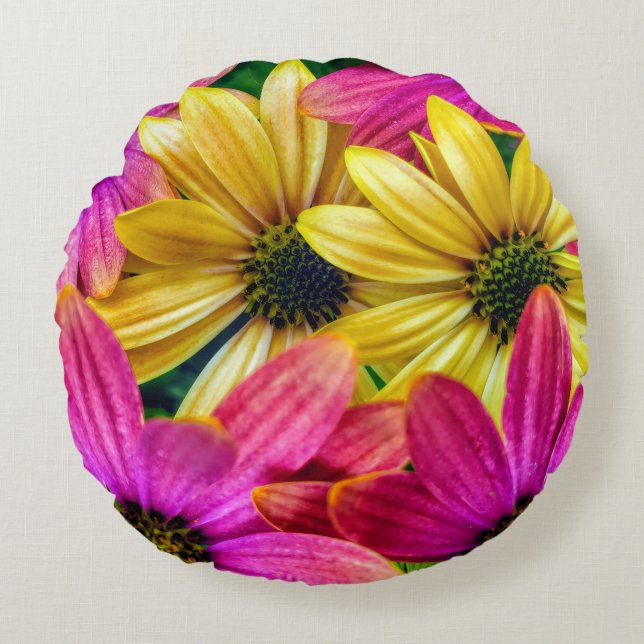 Daisy Pillow Rond Kussen (Voorkant)