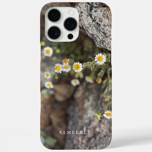 Daisy Wildflowers in Rocks Custom iPhone Case (Achterkant)