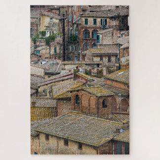 Daklozen in de stad Siena in Toscane Legpuzzel