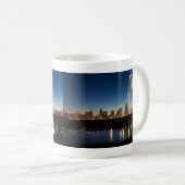 Dallas Skyline Dawn Coffee Mug (Devant droit)