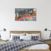 Dallas, Texas - Howdy from - Large Letter Scenes Canvas Afdruk (Insitu (Slaapkamer))
