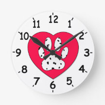 Dalmatiaanse poot afdrukken in rood hart