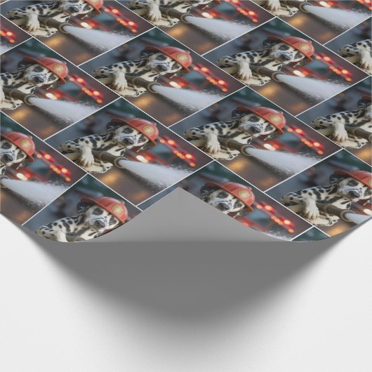 Dalmatian Dog With a Fire Hose Cadeaupapier (Hoek)