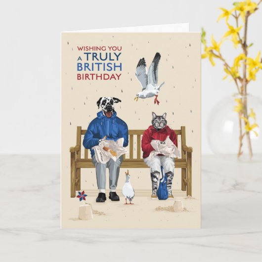 Dalmatiër en kat echt Britse verjaardag aan zee Kaart (Gele Bloem)