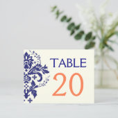 Damask bleu marine, corail mariage numéro de table (Debout devant)