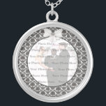 Damask Elegance Mariage Collier Argent rond<br><div class="desc">Personnalisez ce joli collier pour avoir comme faveurs de mariage à votre réception de mariage ou pour en avoir un vous-même en souvenir de votre journée spéciale. Ce collier est aussi le cadeau parfait pour la mariée à sa douche de nuptiale. Personnalisez en ajoutant votre photo.</div>