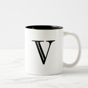 Damask Letter V - zwart Tweekleurige Koffiemok