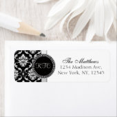 Damask Monogram Étiquette de adresse Black Silver (En situation)