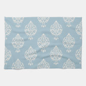Damask Ornamental Pattern Cream on Blue Theedoek (Horizontaal)