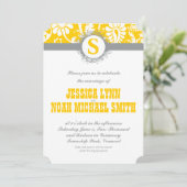 Damask Yellow Gray Monogram Wedding Invite Kaart (Staand voorkant)