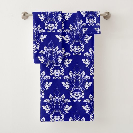 Damasstijl Navy en White Bad Handdoek (Insitu)