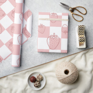 dambordpatroon met schattige aardbeien cadeaupapier