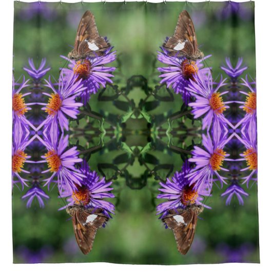 Dame Butterfly, gebilderd op Abstract rooster Douchegordijn (Voorkant)