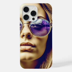 Dame cool avec reflet dans ses lunettes de soleil