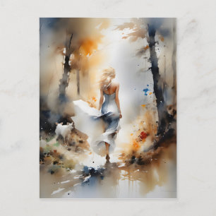 Dame die door een bos loopt briefkaart