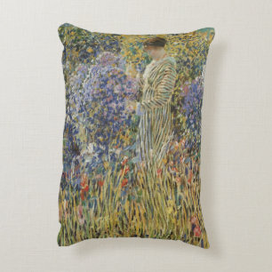 Dame in een tuin door Frederick Frieseke, Fijne Ku Accent Kussen