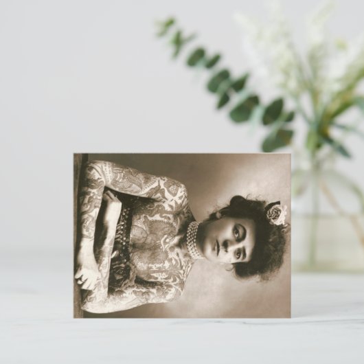 Dame tatouée avec perles carte postale Cirque Vint (Debout devant)