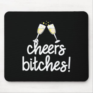 Dames Cheers Es Grappig Oud en Nieuw V-hals Muismat