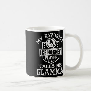 Dames Mijn favoriete hockeyspeler noemt me Glamma Koffiemok