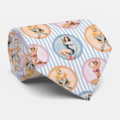 Dames opknappen - Retro-modellen pinups Stropdas (Opgerold)