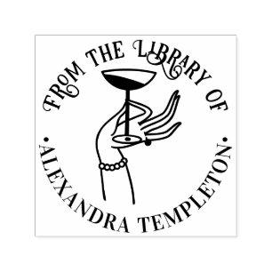 Dameshand die champagneglas vasthoudt Bibliotheekb Zelfinktende Stempel