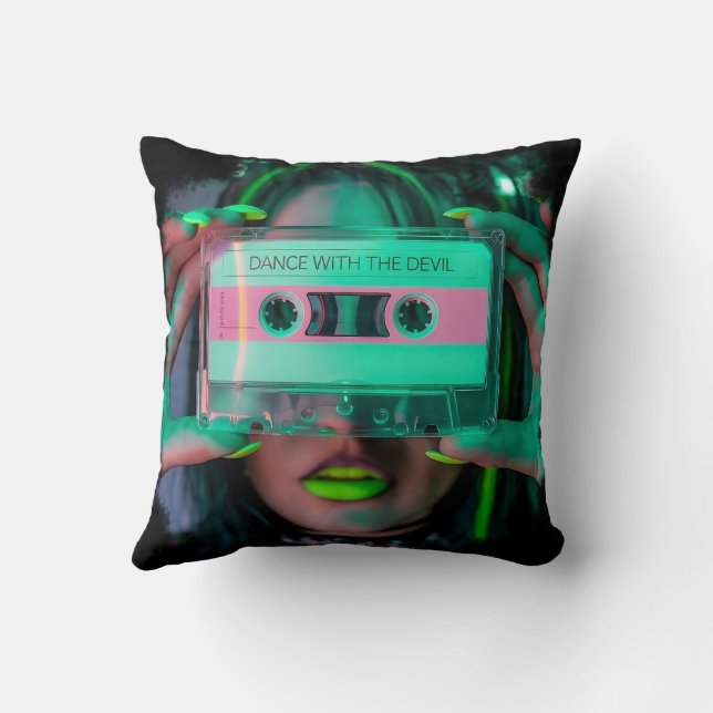 Dance with the Devil Kussen (Achterkant)