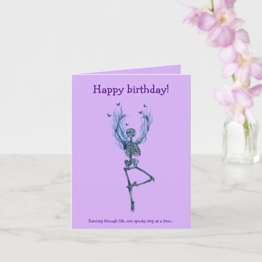 Dancing Blue Skeleton Humorous Happy Birthday Kaart (Orchidee)