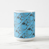 "Dancing Hen on Blue Tiled" Abstrait Design Mug (Centre)