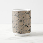 "Dancing Hen on Tan Tiled" Abstrait Design Mug (Centre)
