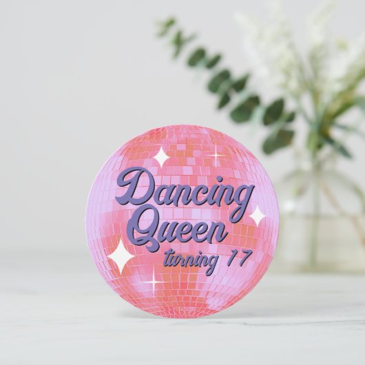 Dancing Queen Turning 17 Disco Ball Invitation (Debout devant)