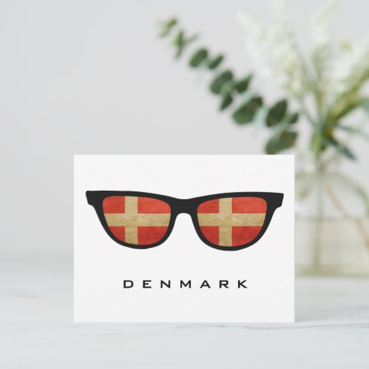 Danemark Shades texte personnalisé et carte postal (Debout devant)