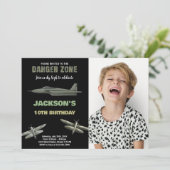 Danger Fighter Jet Invitations Anniversaire Avec P (Debout devant)