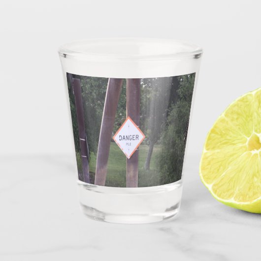 Danger Sign Shot Glass Glas (Voorkant)