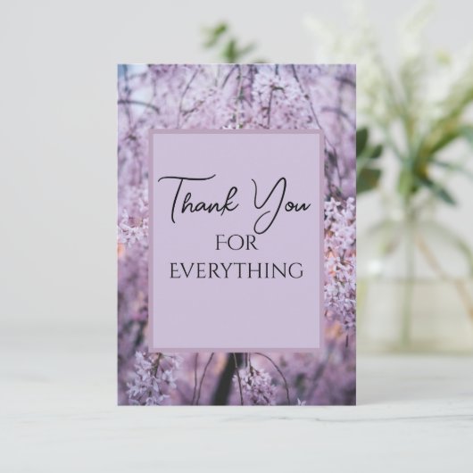 Dank u voor Alles Lila Floral Springtime Bedankkaart (Staand voorkant)