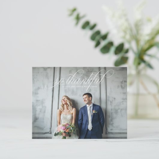 Dankbare bruiloft Bedankt Post Kaart (Staand voorkant)