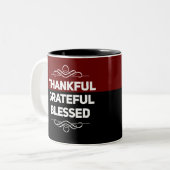 Dankful Grateful Blessed Tweekleurige Koffiemok (Voorkant links)