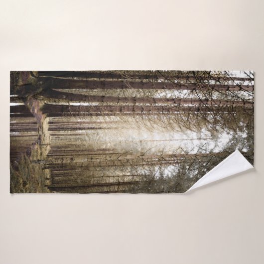DANS LA FORÊT (Serviette de bain)