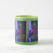 Dans la nuit (Arrière - plan vert) Café Mug (Centre)