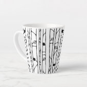 Dans le bois noir Latte Mug (Angle gauche)