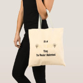 Dans le sac fourre-tout en bois (Devant (produit))