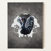 Dans l'ombre de l'élégance : Un cygne noir. (Dos)