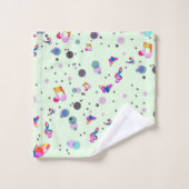 Danse de musique de couleurs sur fond vert (Gant de toilette)