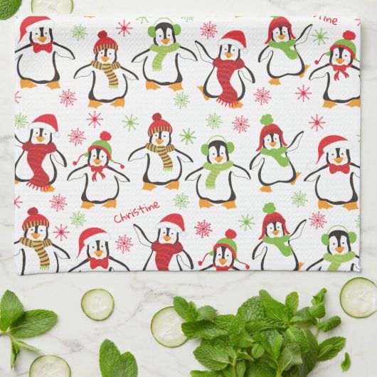 Dansende Penguins Red en Green Pattern Kerstmis Theedoek (Gevouwen)