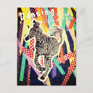 Dansende zebra funky mixed media briefkaart