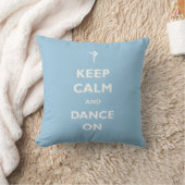 Danser Calme Sur Le Coussin Bleu (Couverture)
