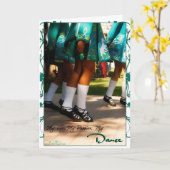 Dansez une carte de jour de St Pat de gabarit (Fleur jaune)