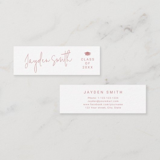 D'appel Dusty Pink Simple Modern Script Graduate Nom Carte (Devant / Derrière)