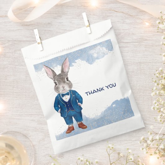 Dapper Boy Bunny in een Blue Suit Party Bedankzakje (Geknipt)