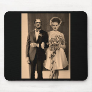 Dapper Bruiloftsdag - Monster Halloween-uitvoering Muismat