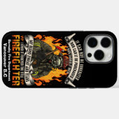 Dappere brandweerman 's nachts omringd door vlamme Case-Mate iPhone case (Achterkant (horizontaal))
